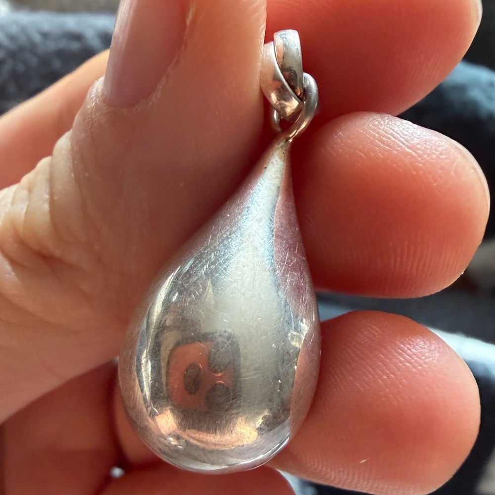 Vintage SXI 925 Italy Sterling Silver Teardrop Pendant Black Cord Necklace - Picture 3 of 13